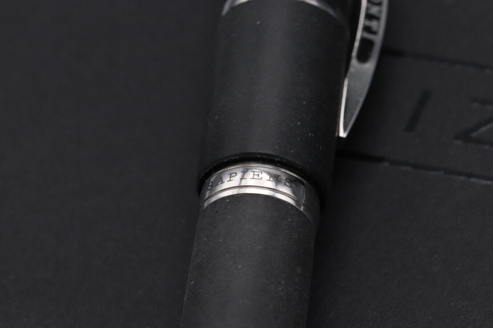 Visconti Homo Sapiens Steel Age Midi Fountain Pen - 23k Extra Fine image 5