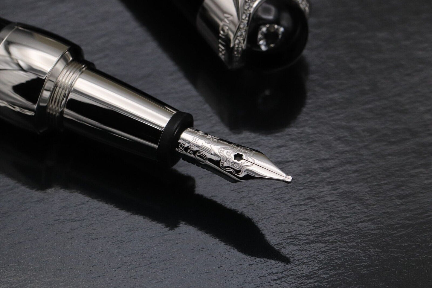 Montblanc Etoile de Montblanc Précieuse Fountain Pen - UNUSED image 2