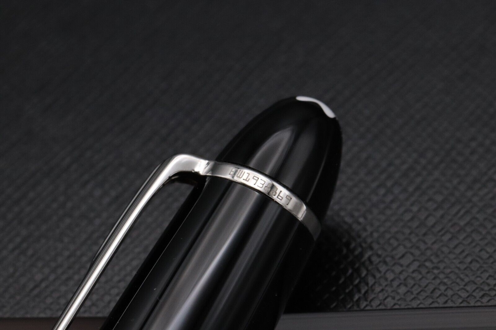 Montblanc Meisterstuck 146 LeGrand Platinum-Coated Fountain Pen - EF - DIPPED image 4