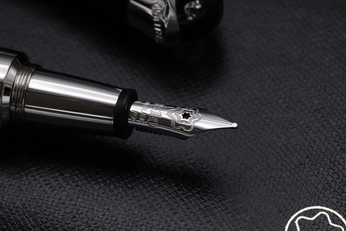 Montblanc Etoile de Montblanc Fountain Pen - DIPPED image 2