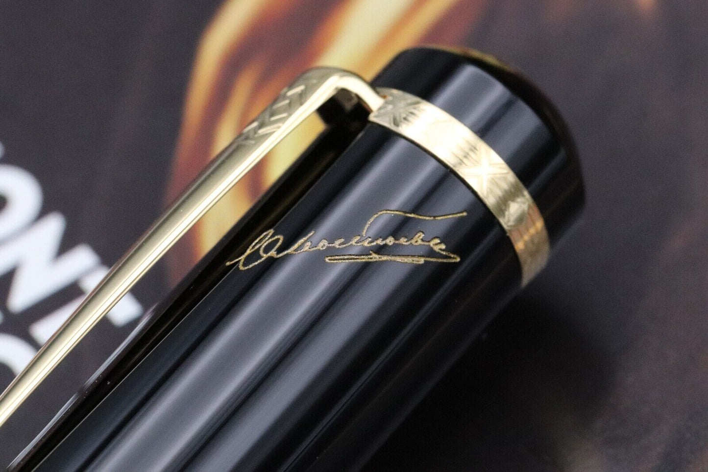 Montblanc Writers Edition Fyodor Dostoevsky Rollerball Pen - UNUSED image 3