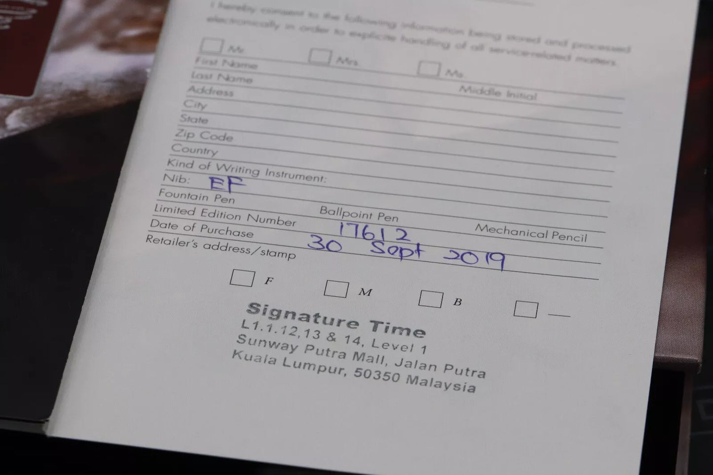 Montblanc Writers Edition Charles Dickens Fountain Pen - UNUSED - EF Nib image 5