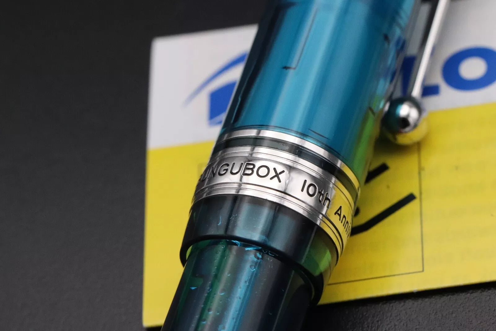 Pilot Custom 823 Bungubox Fujiyama Blue Limited Edition Fountain