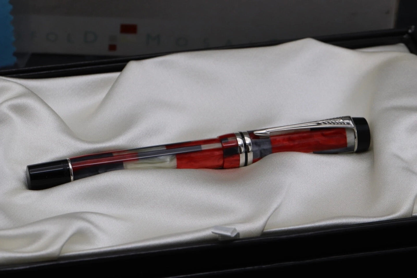 Parker Duofold International Red Mosaic Rollerball Pen image 1