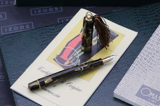 Omas Princess Tassle Saft Green Celluloid Fountain Pen - UNUSED image 1