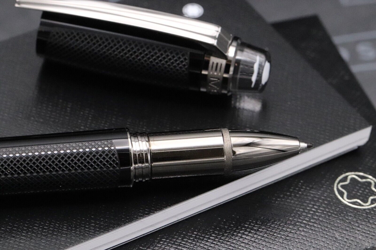 Montblanc Starwalker Extreme Rollerball / Fineliner Pen - UNUSED image 2