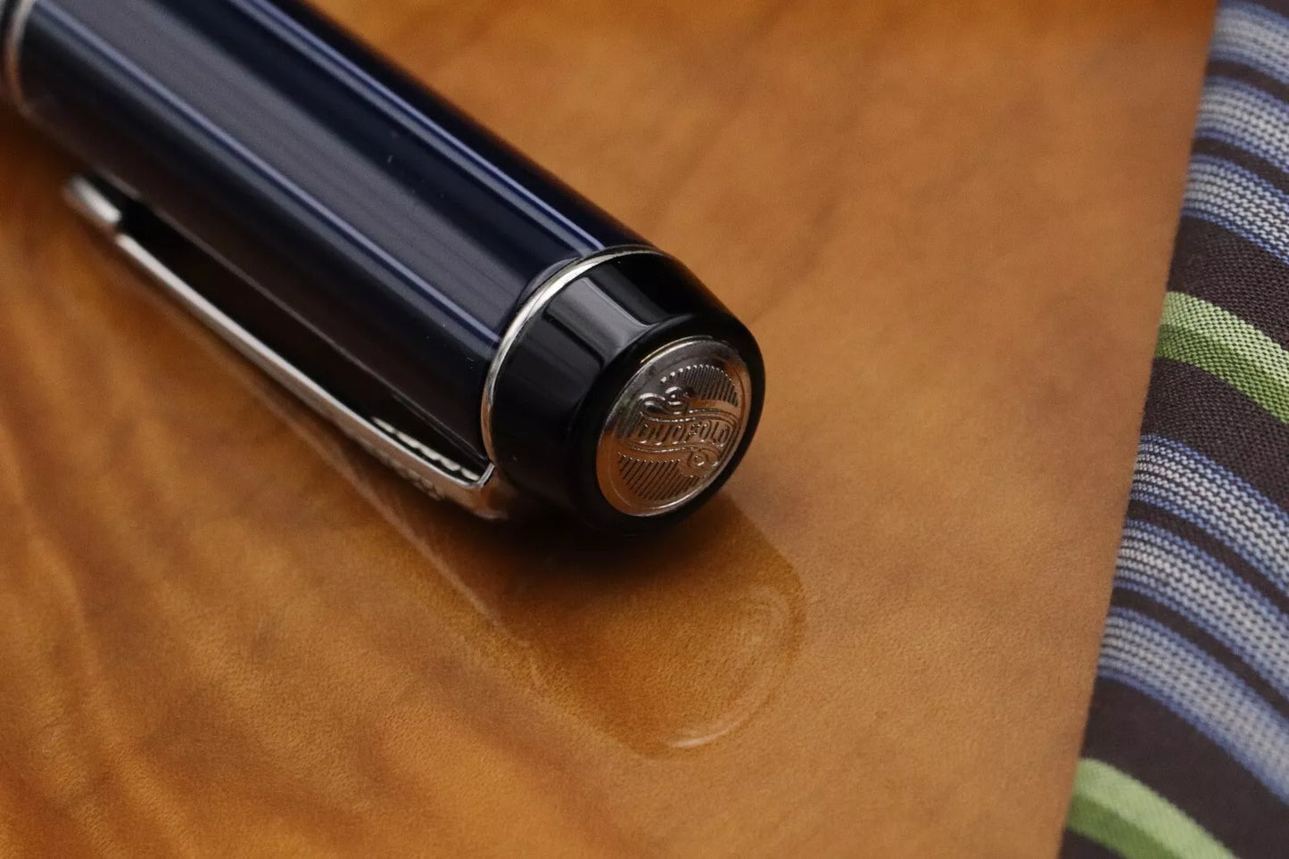 Parker Duofold International Navy Pinstripe Fountain Pen image 6