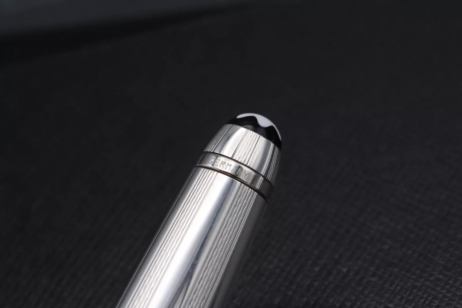 Montblanc Meisterstuck 144 Classique Pure Silver Solitaire Fountain Pen image 7