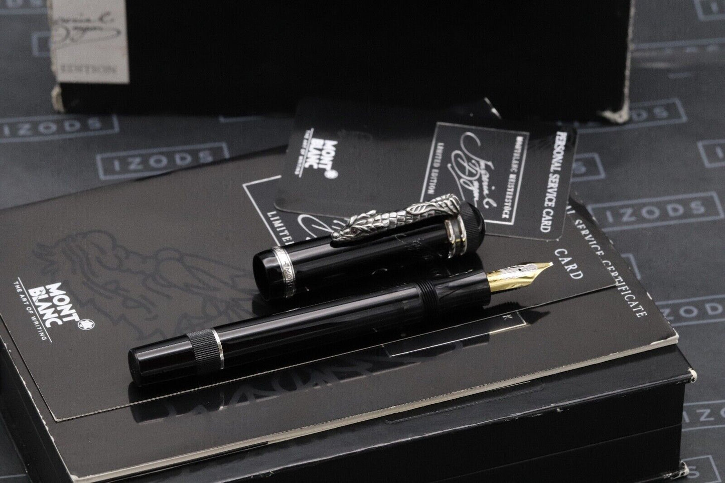 Montblanc Writers Edition Imperial Dragon Fountain Pen - Broad Nib image 1