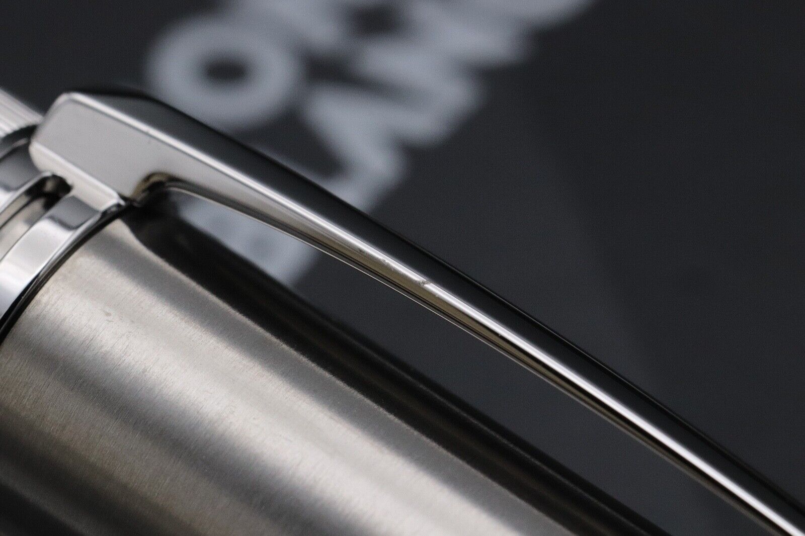 Montblanc Heritage 1912 Capless Steel Rollerball Pen image 4