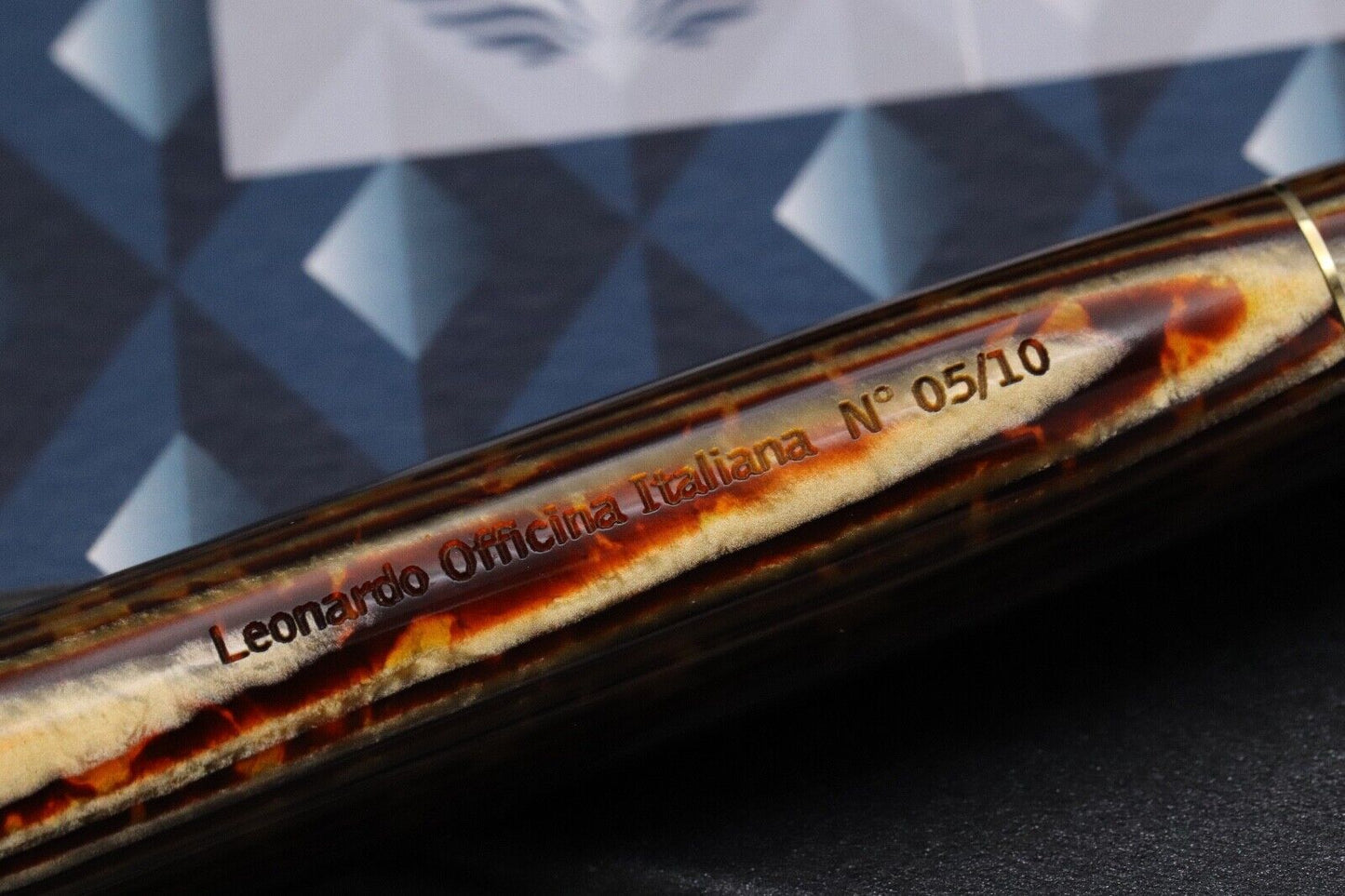 Leonardo Momento Zero Arco Bronze Celluloid LE10 Fountain Pen image 7