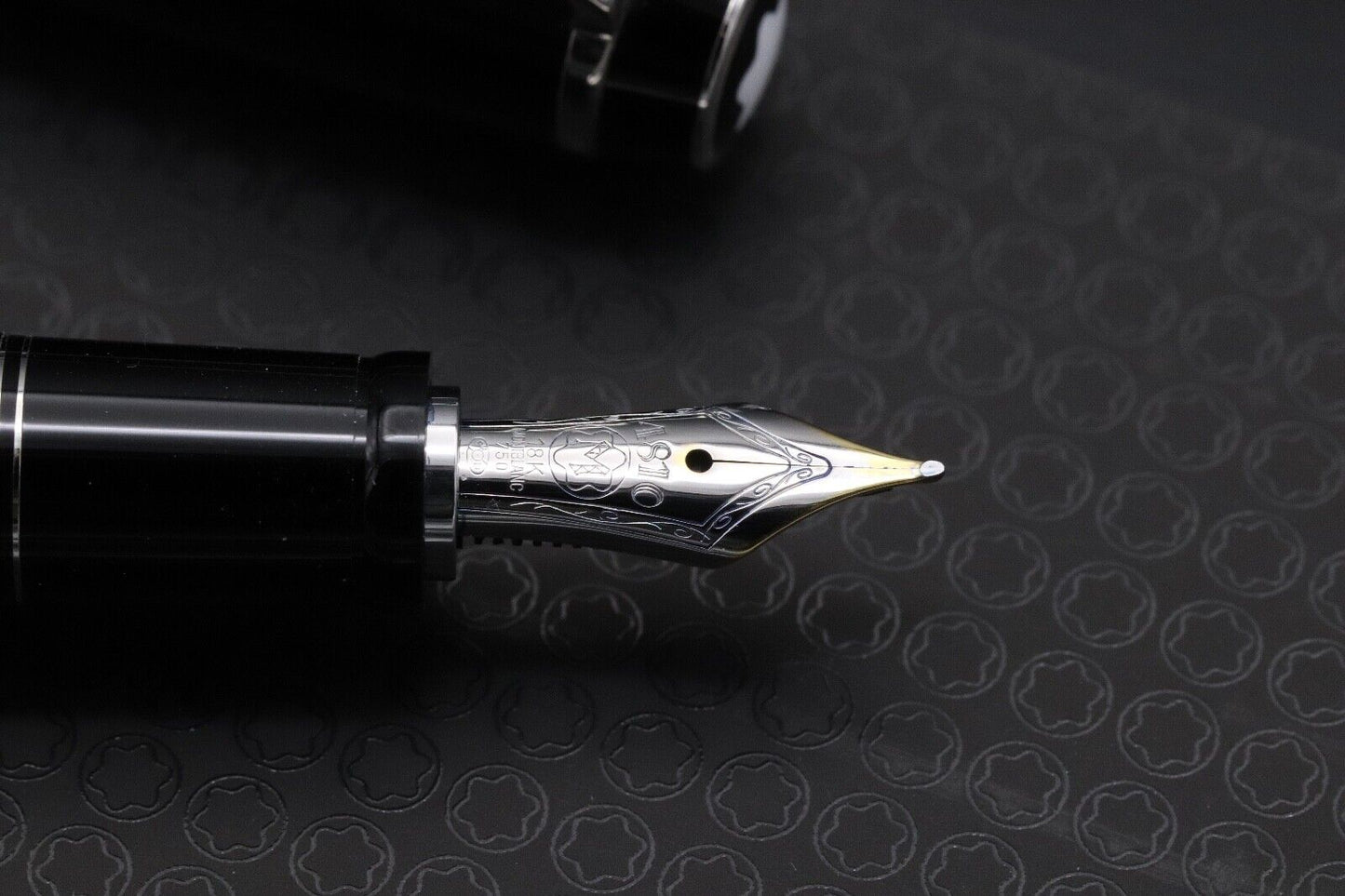 Montblanc Boheme Noir Fountain Pen image 2