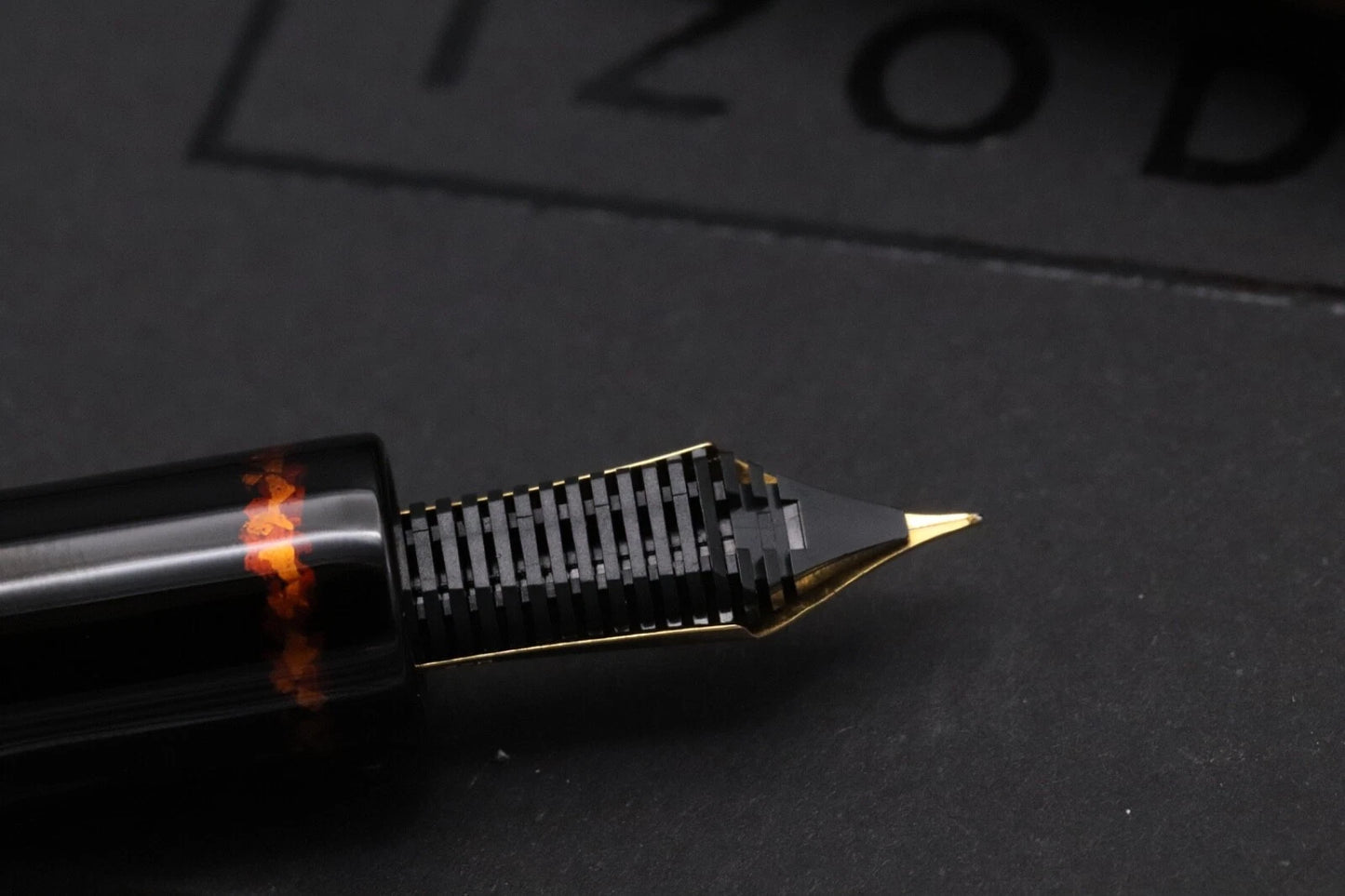 Taccia Miyabi Maki-e Amber Crystal Limited Edition Fountain Pen - 30/30 image 4