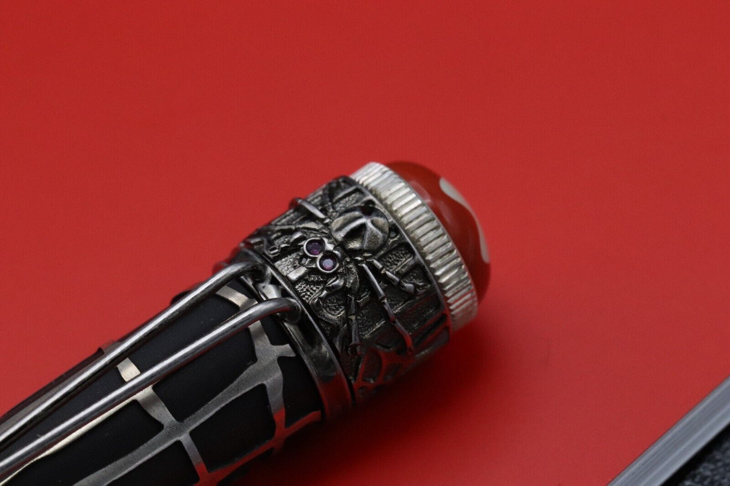 Montblanc Heritage Rouge et Noir Metamorphosis LE1906 Fountain Pen - UNUSED image 4