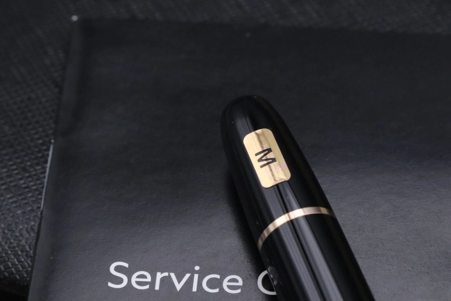 Montblanc Meisterstuck 145 Classique Red Gold Coated Fountain Pen - UNUSED image 4