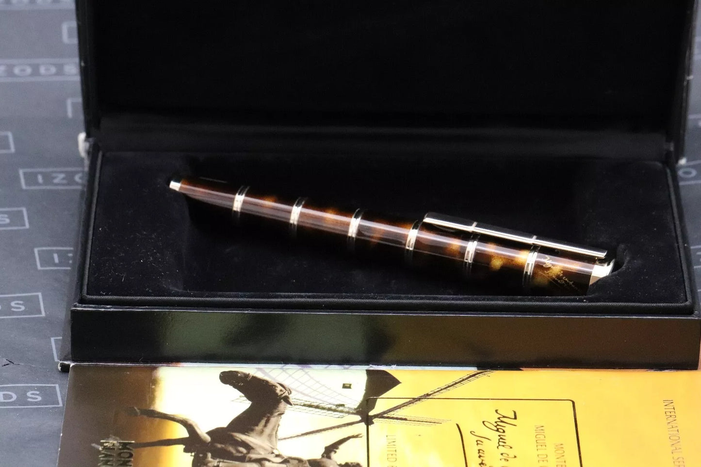 Montblanc Writers Edition Miguel de Cervantes Fountain Pen - UNUSED image 4