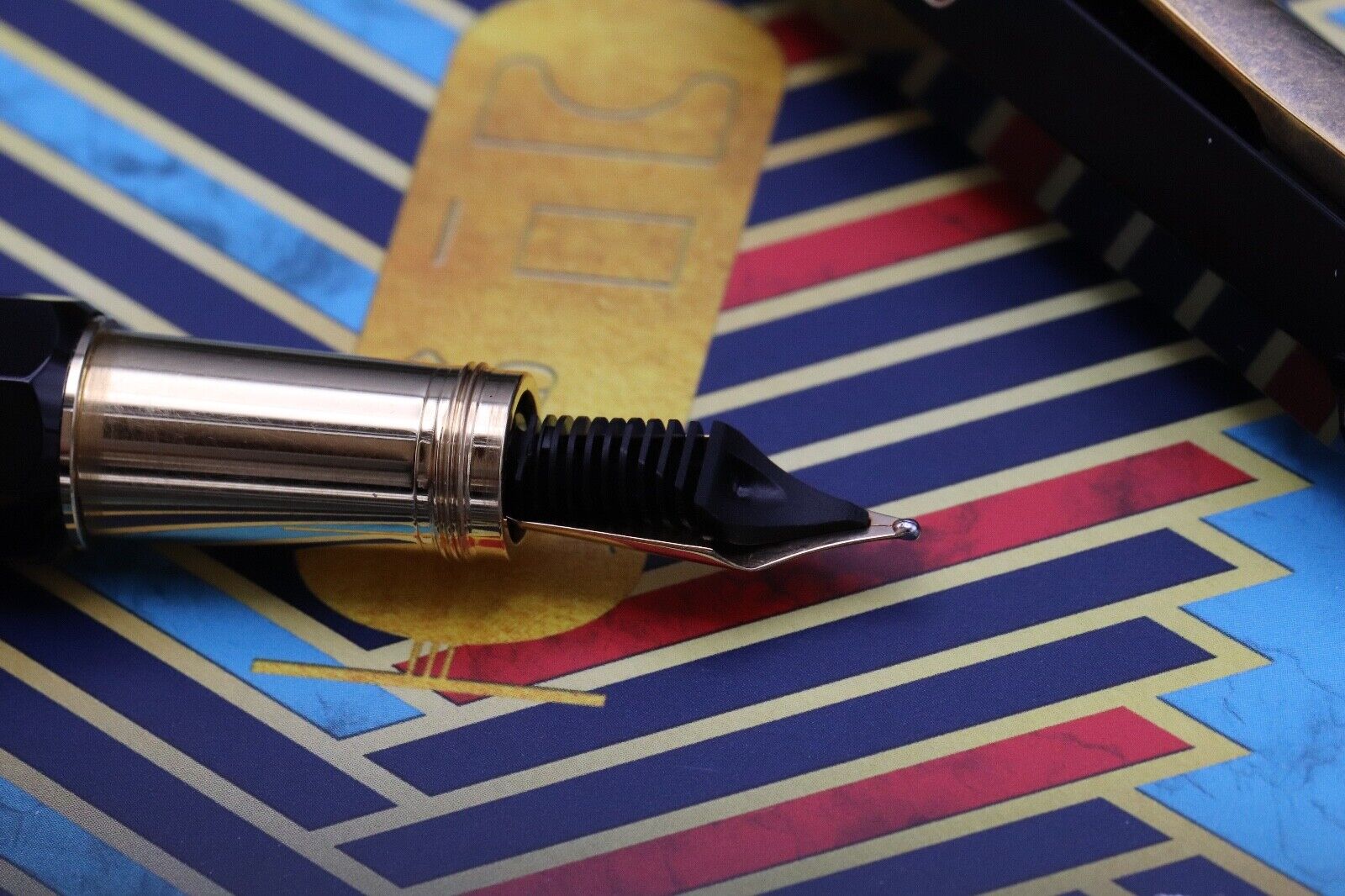 Montblanc Heritage Egyptomania Special Edition Black Fountain Pen image 4