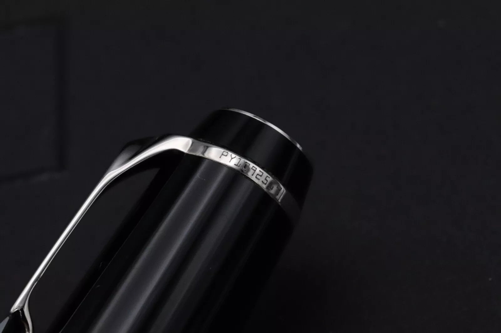 Montblanc Boheme Noir Fountain Pen - OB Nib image 4