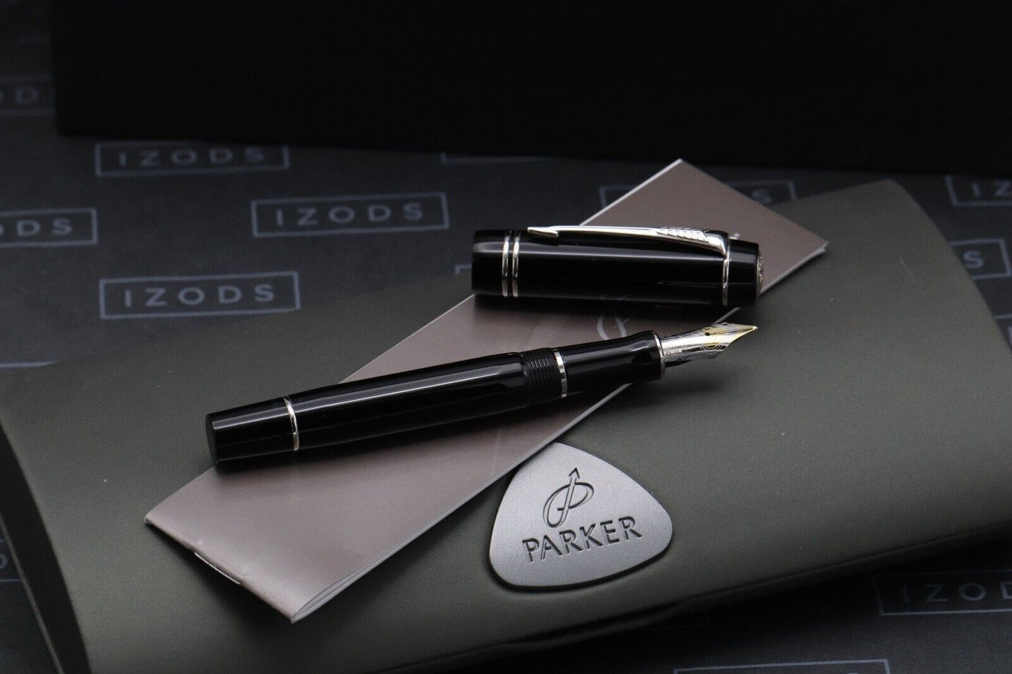 Parker Duofold Mini Black Fountain Pen image 1