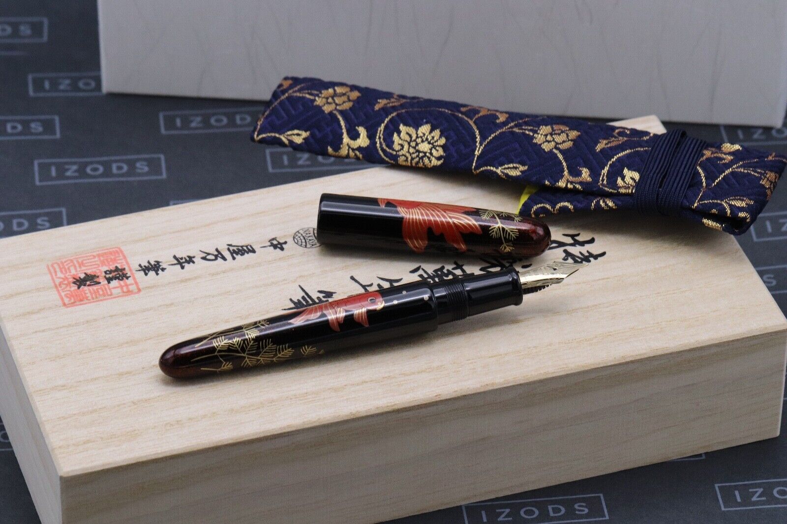 Nakaya Portable Cigar Maki-e Goldfish III Fountain Pen - UNUSED image 0