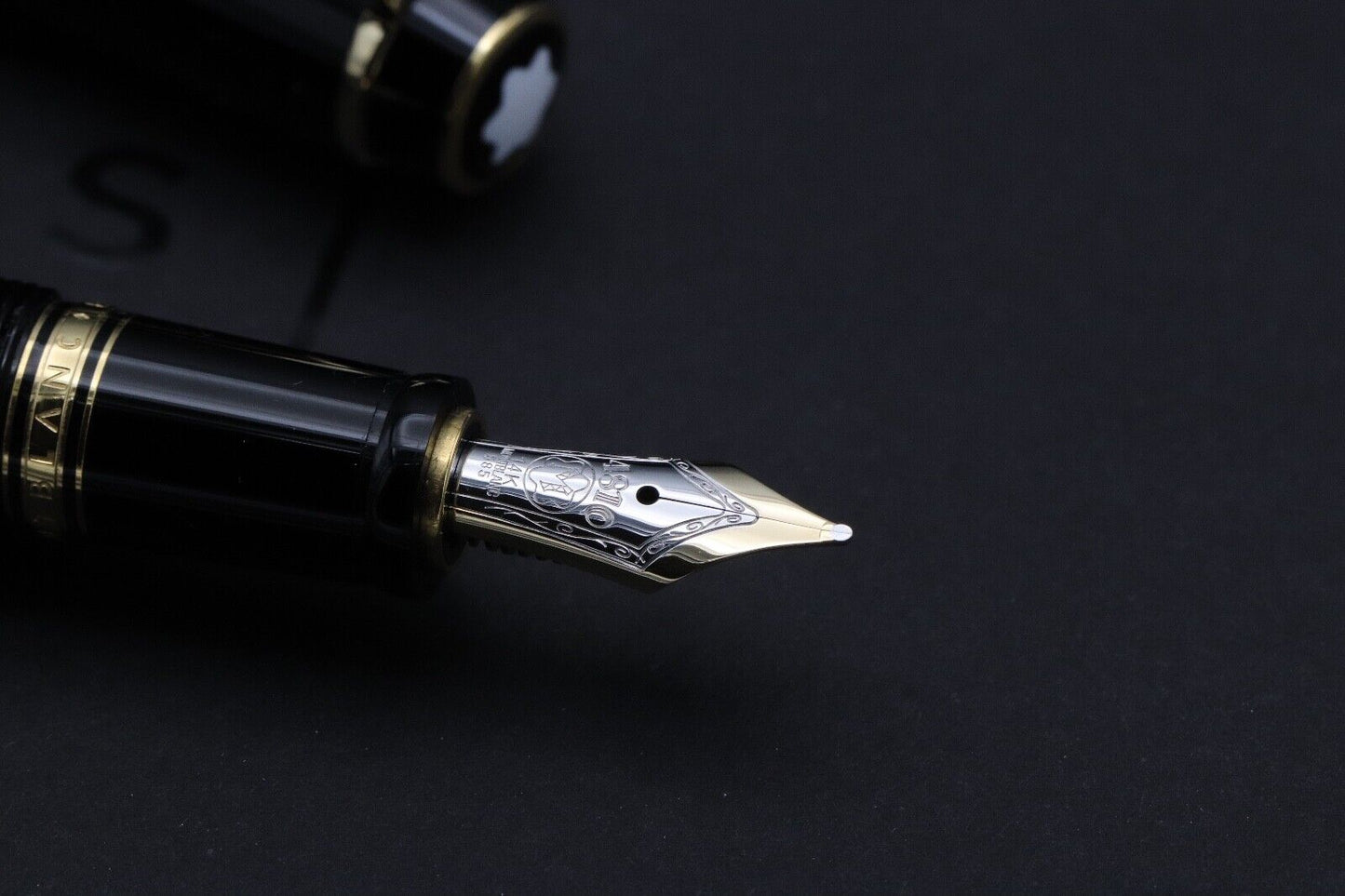 Montblanc Boheme Rouge Fountain Pen image 2