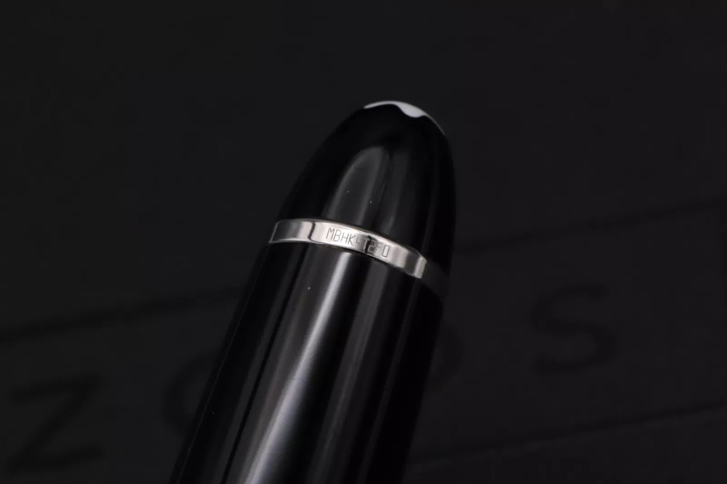 Montblanc Meisterstuck 146 LeGrand Platinum-Coated Fountain Pen image 1