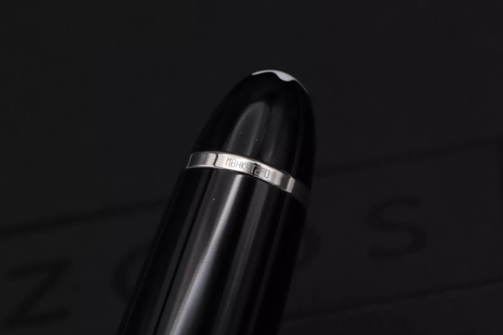 Montblanc Meisterstuck 146 LeGrand Platinum-Coated Fountain Pen image 1