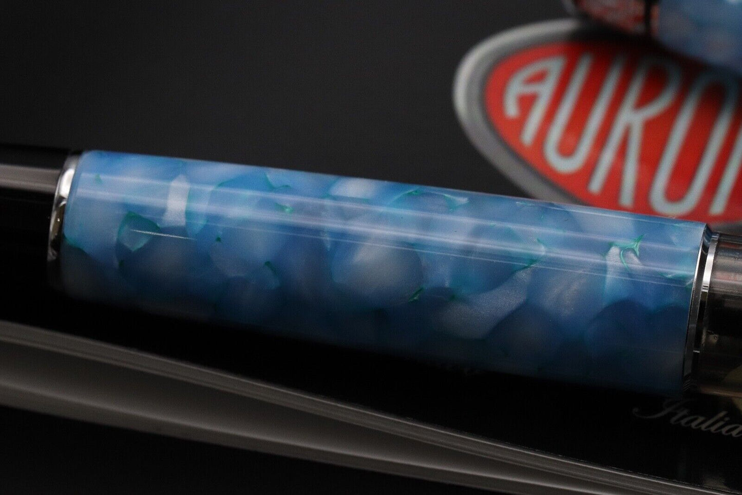 Aurora Optima 365 Celeste Limited Edition Fountain Pen - F Nib image 3