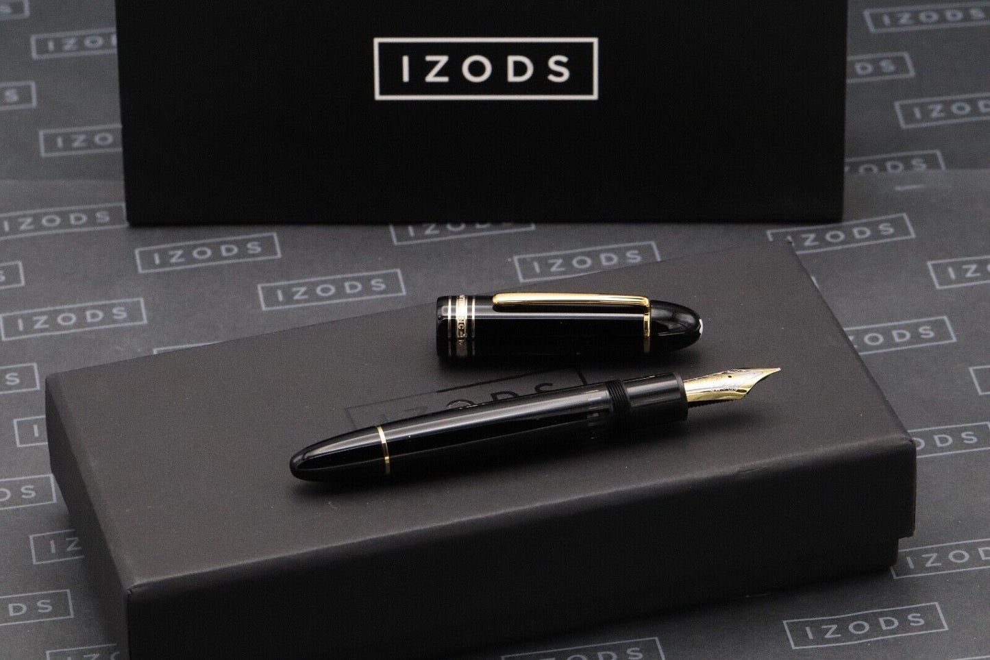 Montblanc Meisterstuck Gold-Coated 149 Fountain Pen image 0