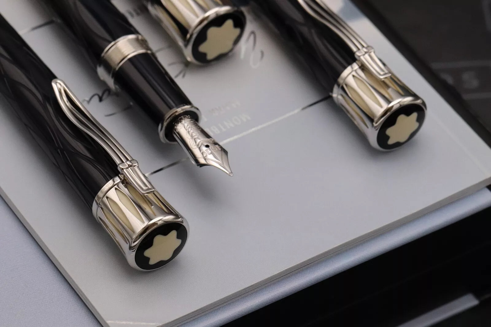 Montblanc Mark Twain Writers Edition FP, BP, MP Set - UNUSED image 6