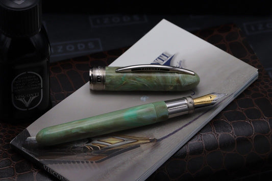 Visconti van Gogh 'Maxi' Fountain Pen - UNUSED image 1