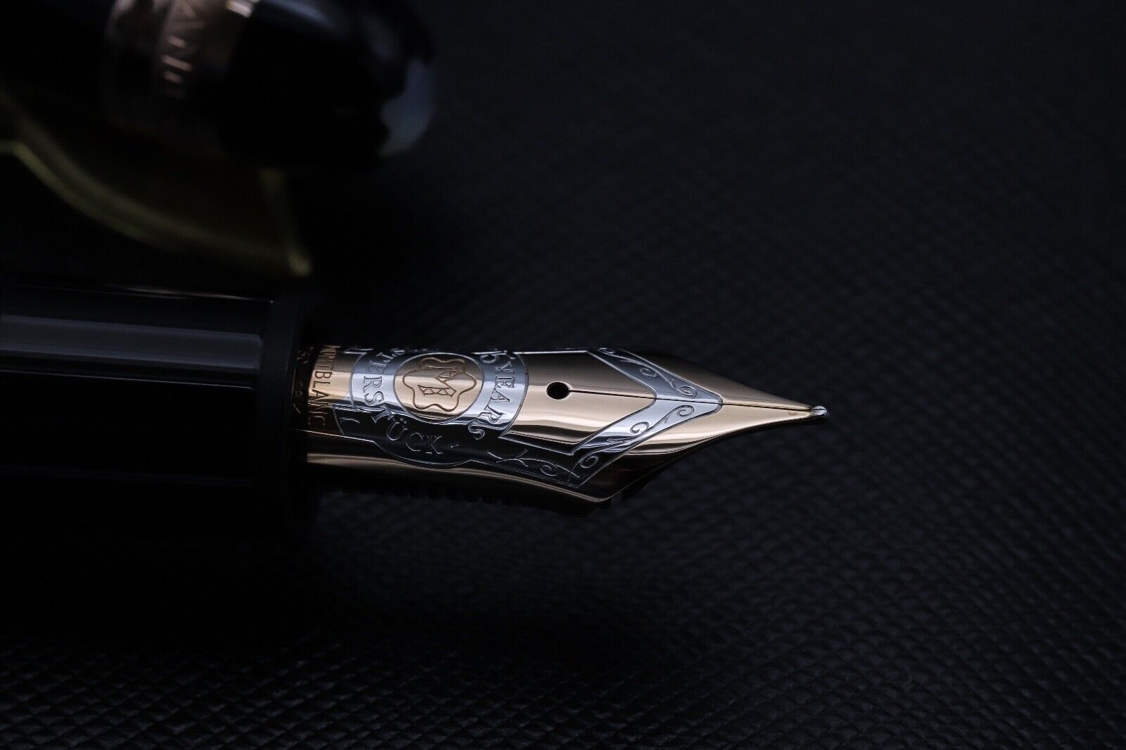 Montblanc Meisterstück 149 75th Anniversary LE1924 Fountain Pen image 2