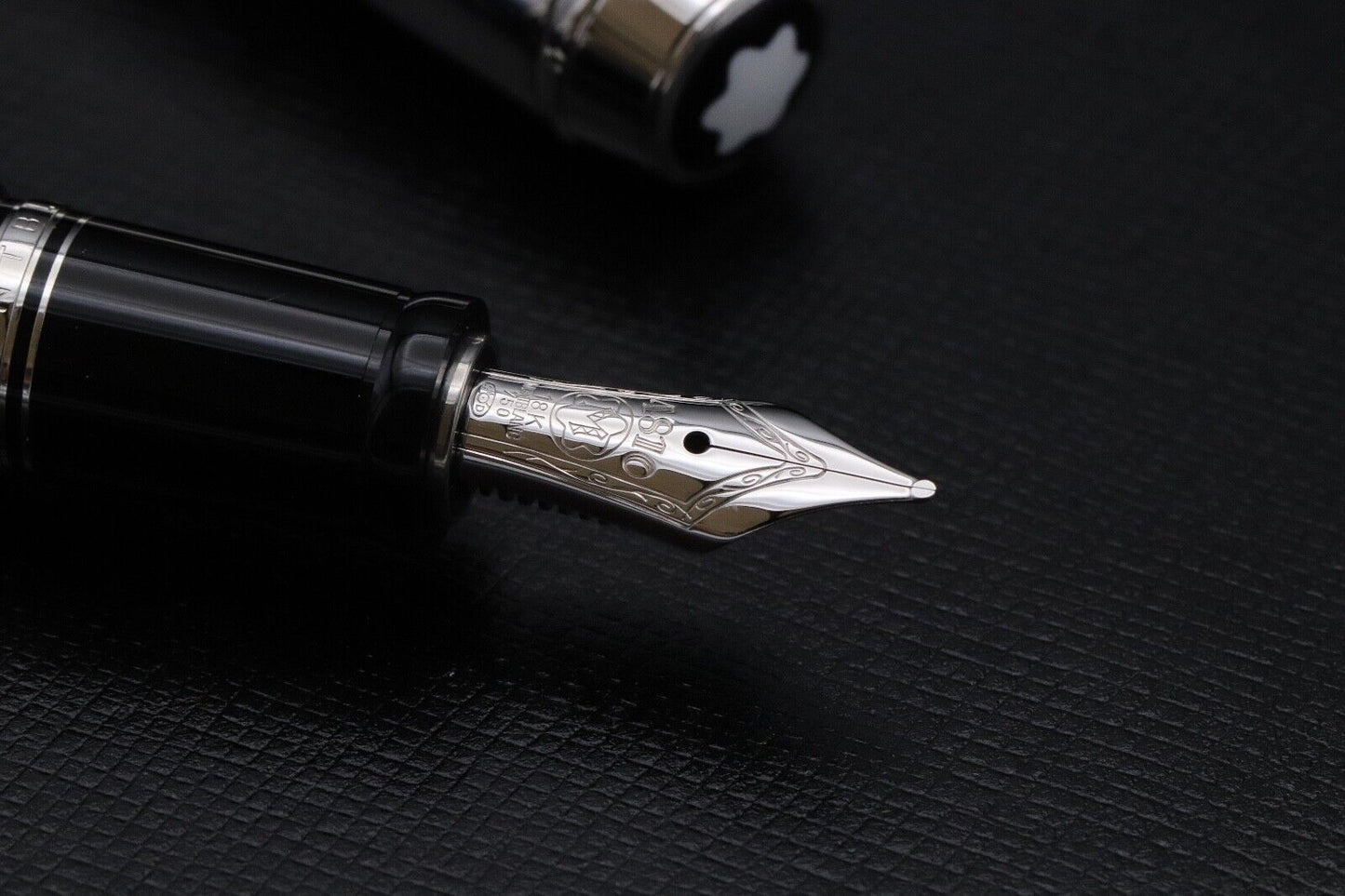 Montblanc Boheme Jewels Topaz Blue Leather Fountain Pen - UNUSED image 2