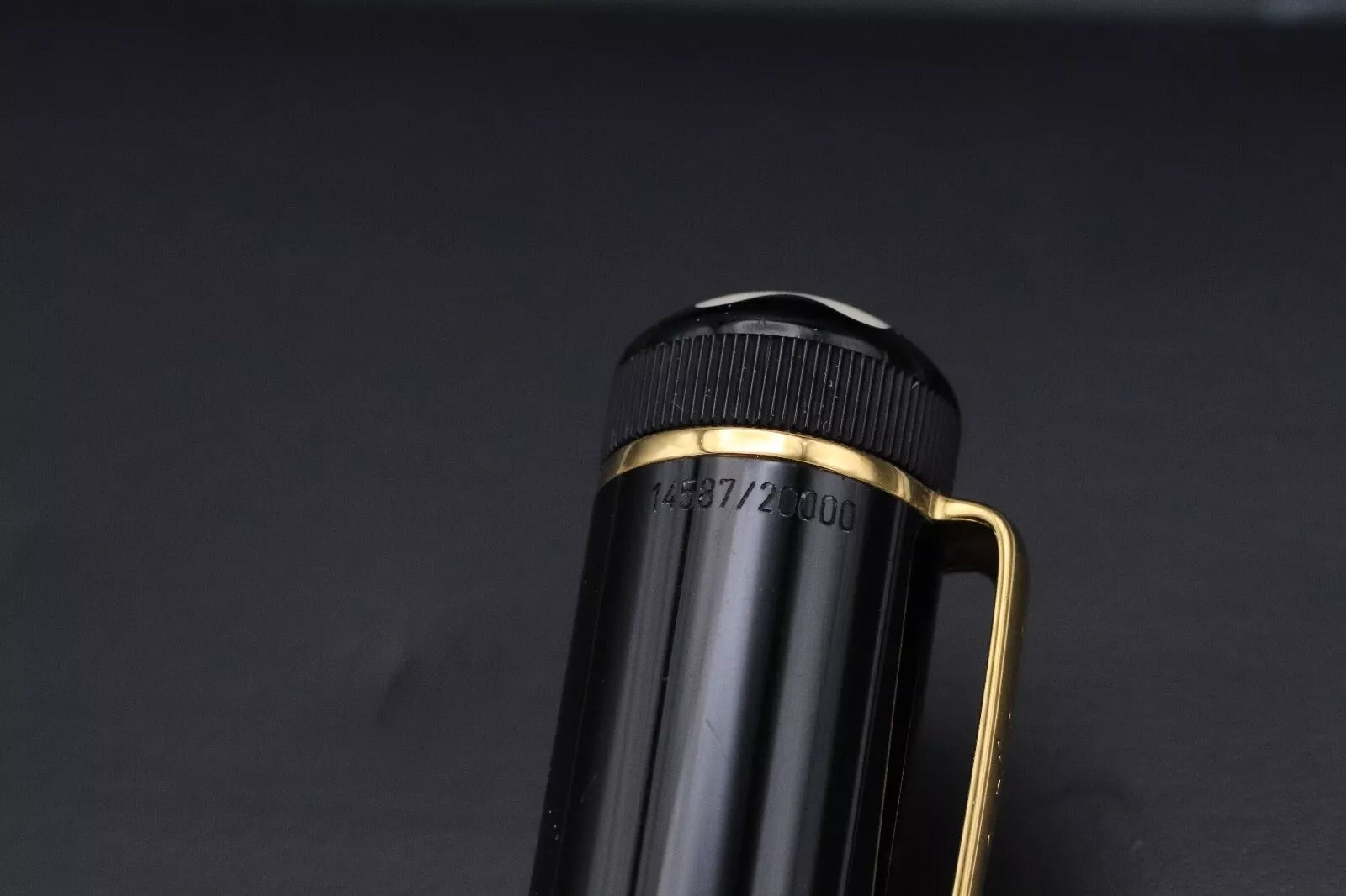 Montblanc Writers Edition Oscar Wilde Fountain Pen image 7