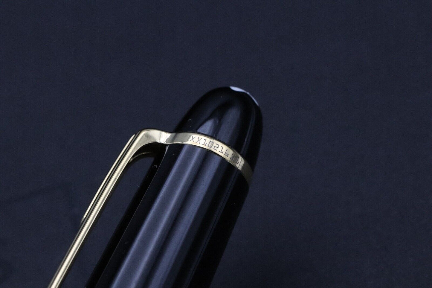 Montblanc Meisterstuck 145 Classique Gold Coated Fountain Pen image 4