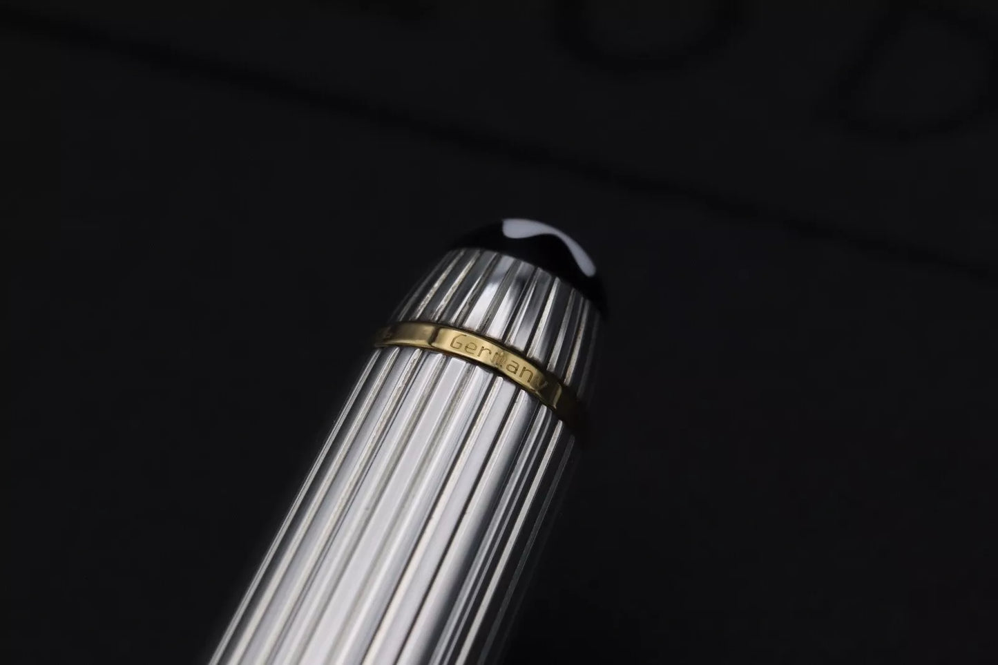 Montblanc Meisterstück 114 Mozart Pinstripe Doue Fountain Pen image 5