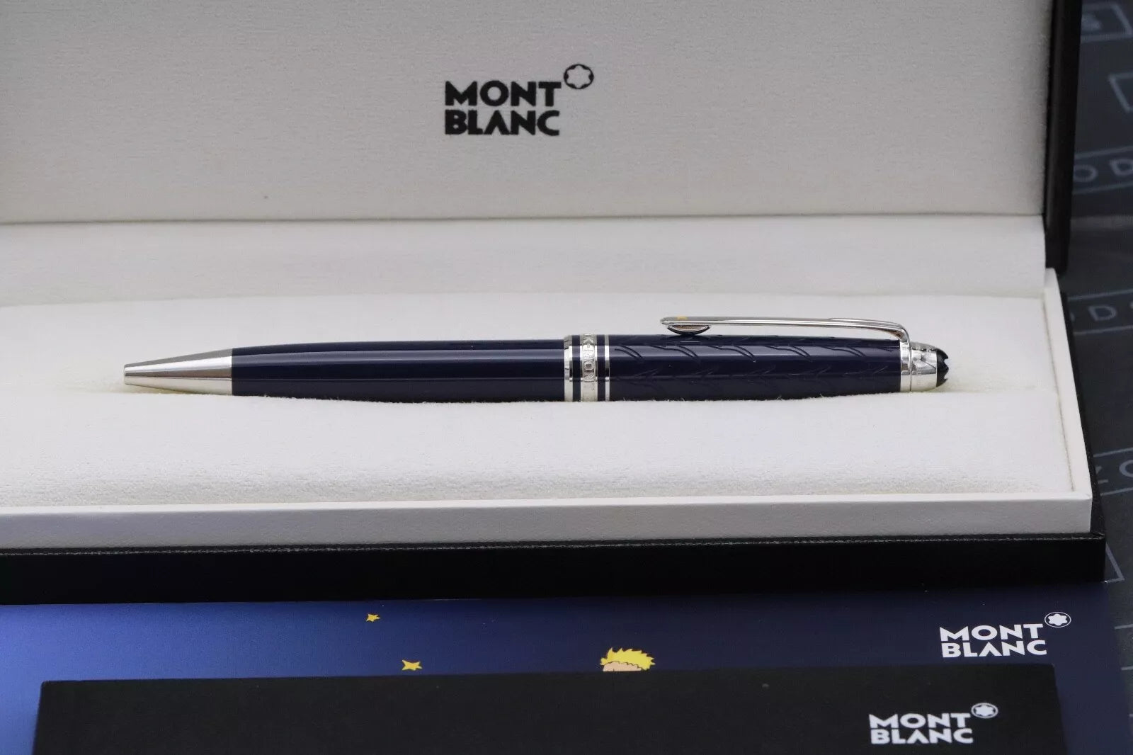Montblanc Meisterstuck 164 Classique Le Petit Prince Ballpoint Pen image 6