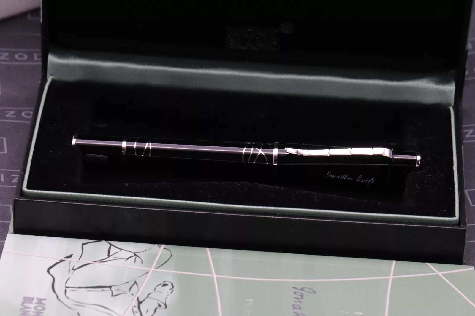 Montblanc Writers Edition Jonathan Swift Fountain Pen - UNUSED image 9