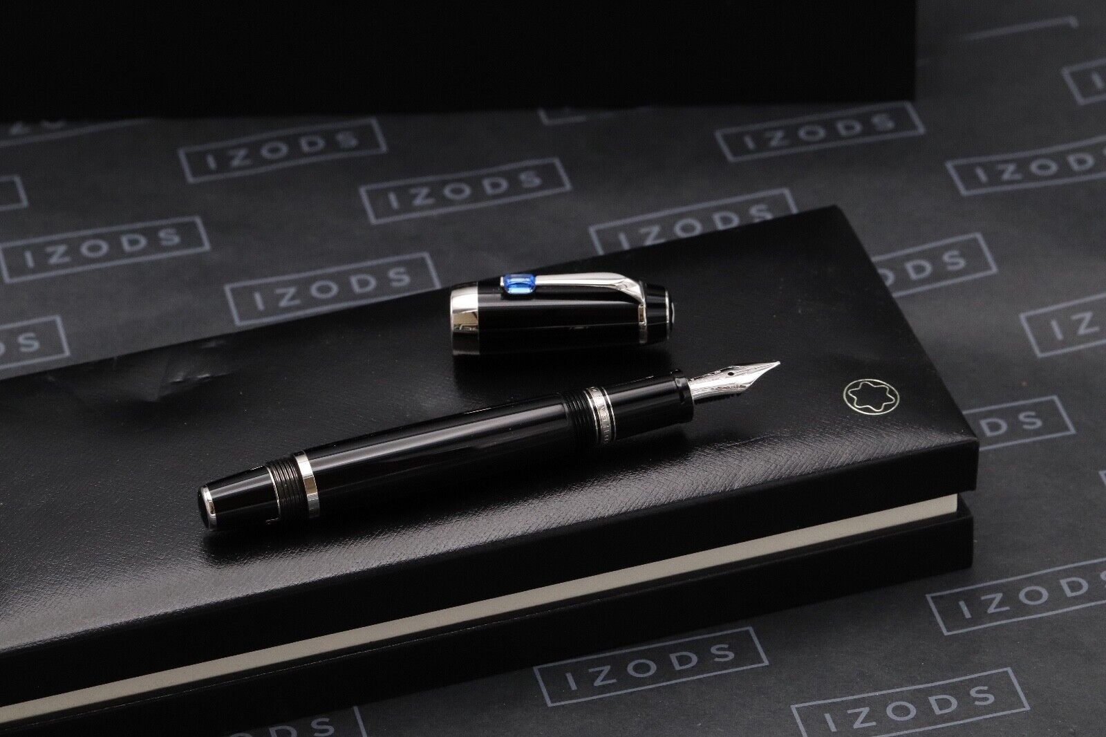 Montblanc Boheme Bleu Fountain Pen image 1