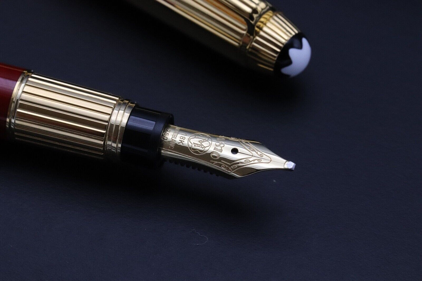 Montblanc Meisterstück 114 Mozart Coral-Red Fountain Pen - UNUSED - Broad Nib image 2
