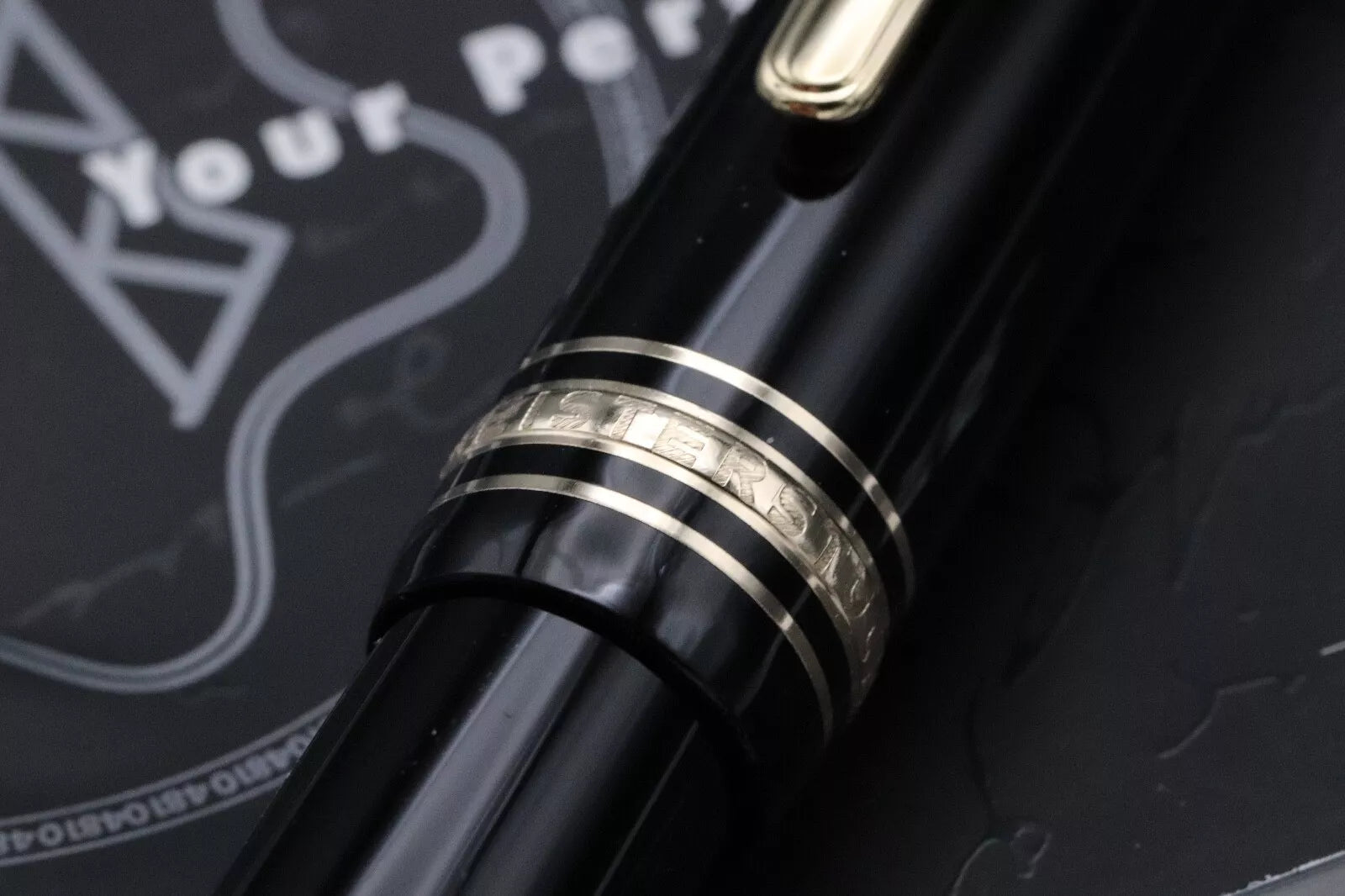 Montblanc Meisterstuck 147 Traveller Gold Coated Fountain Pen inc Pouch image 5