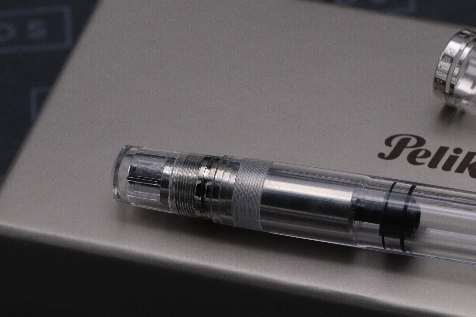 Pelikan M805 Demonstrator Special Edition Fountain Pen - UNUSED image 3