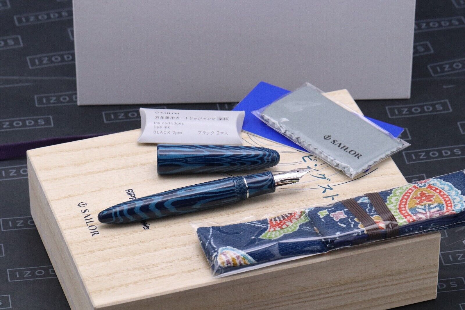 Sailor King of Pen Blue Ripple Ebonite LE88 Fountain Pen - DIPPED image 0