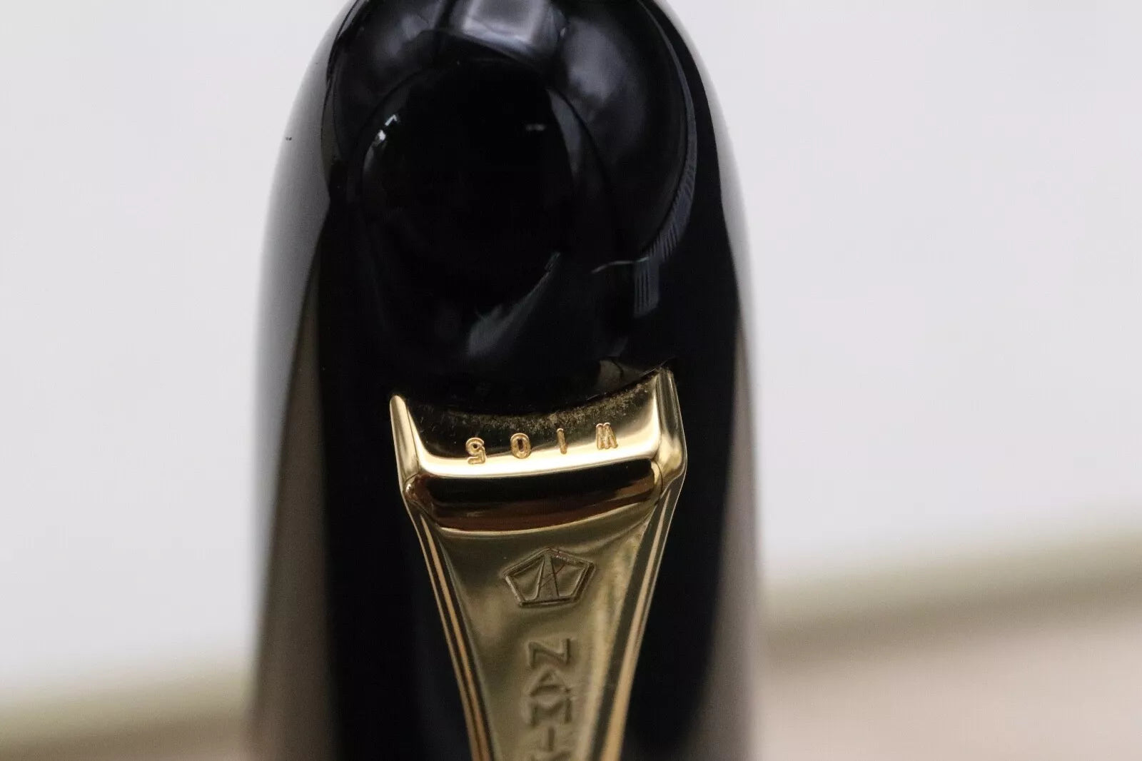 Namiki Yukari Royale Black Urushi Fountain Pen – Broad Stub John Sorowka Nib image 5
