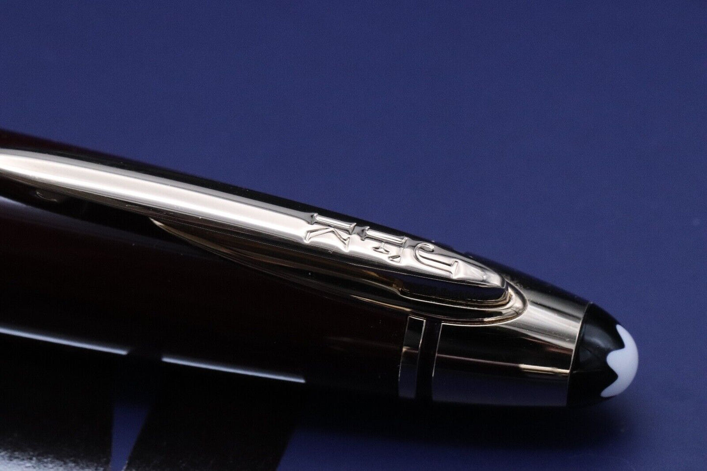 Montblanc Great Characters John F. Kennedy JFK Burgundy Rollerball Pen image 2