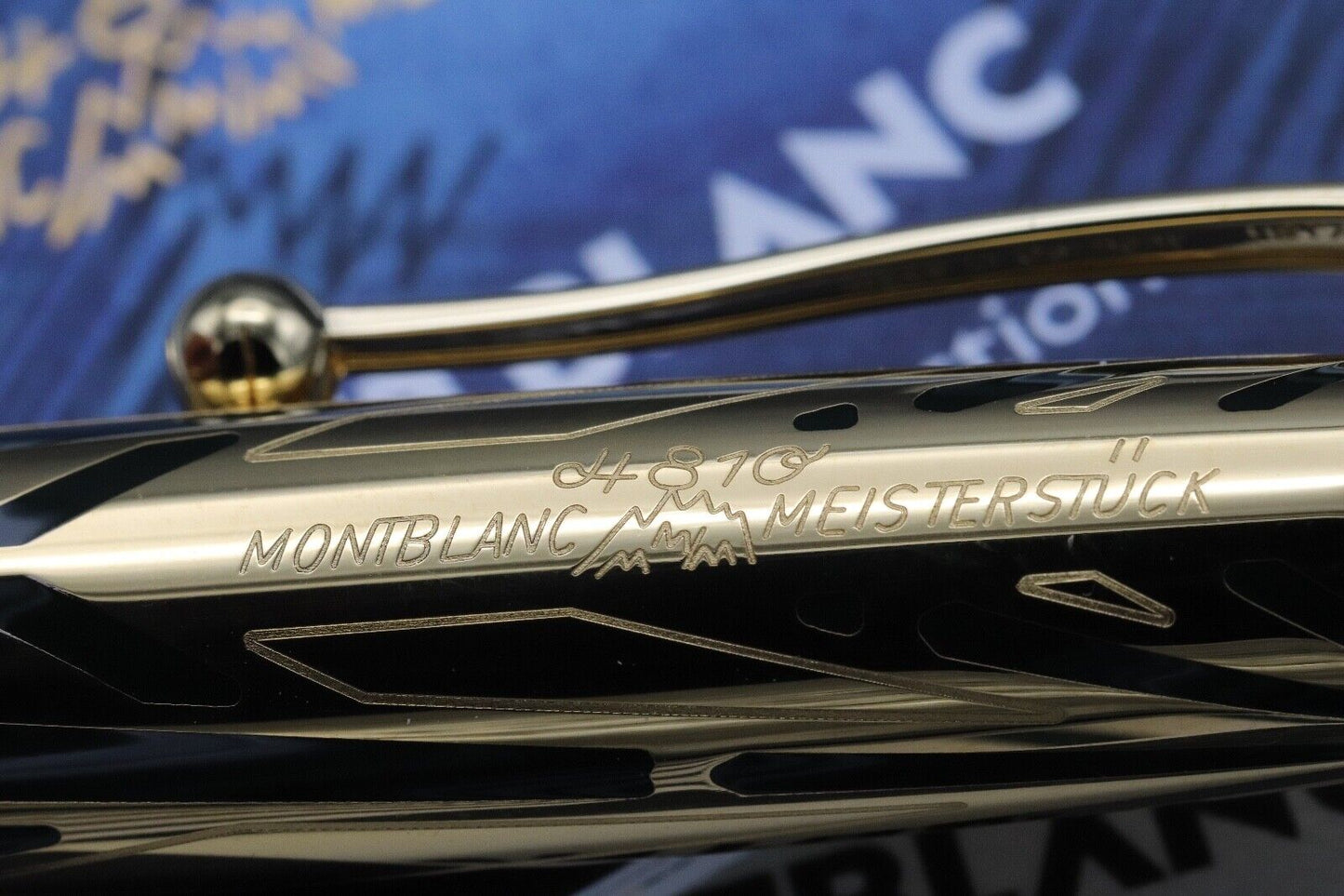 Montblanc Meisterstuck Classique Origin Doue Green Ballpoint Pen - UNUSED image 3