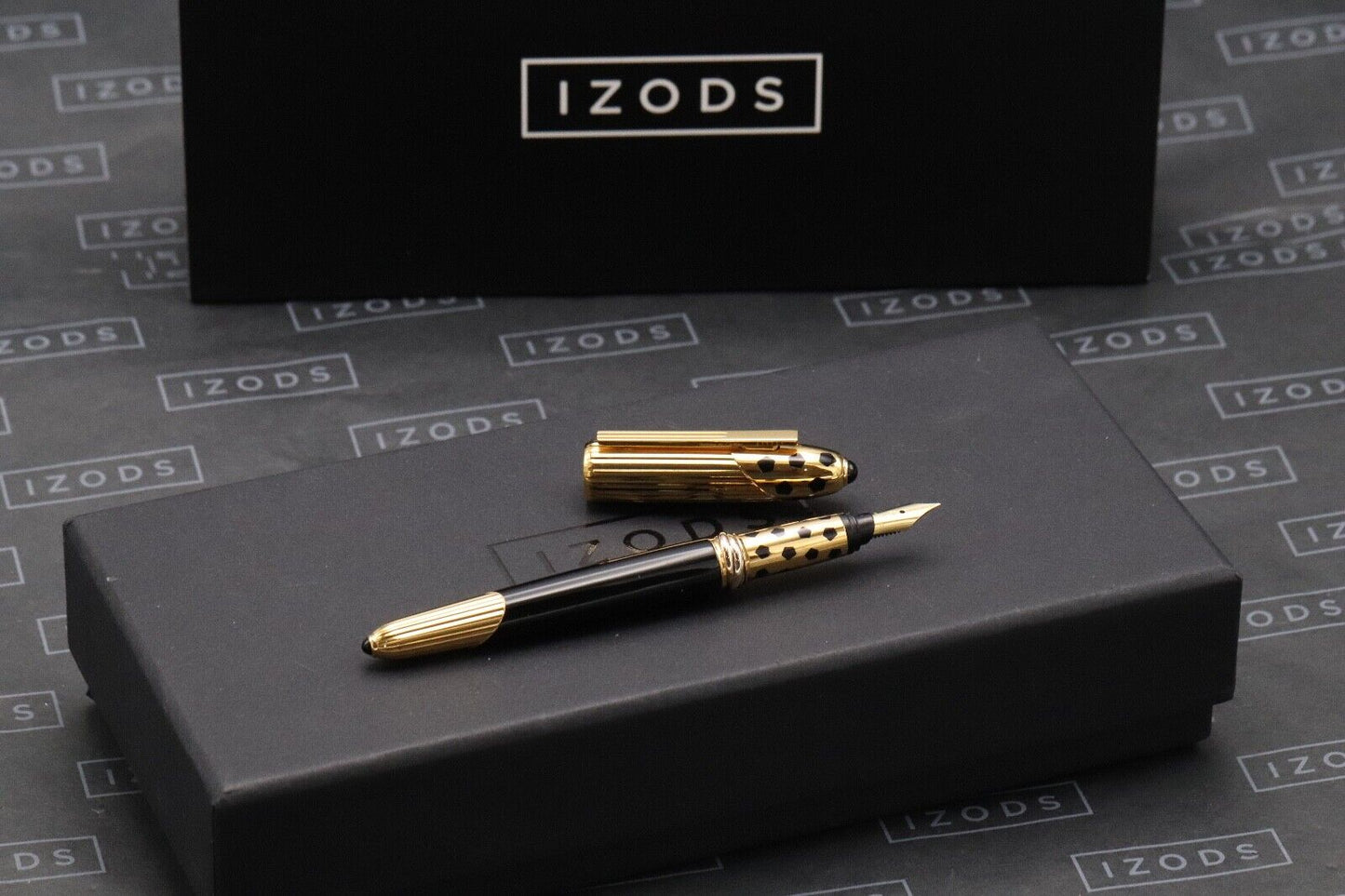 Cartier Panthere de Cartier Black Gold-Plated Fountain Pen image 0