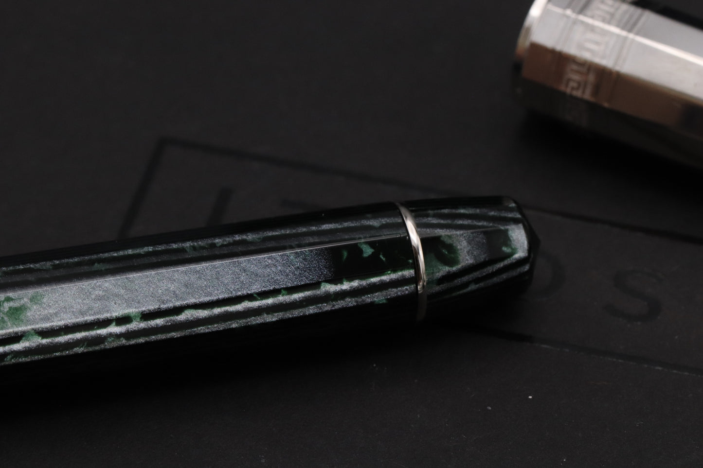 Omas Paragon Arco Verde Preziose Fountain Pen