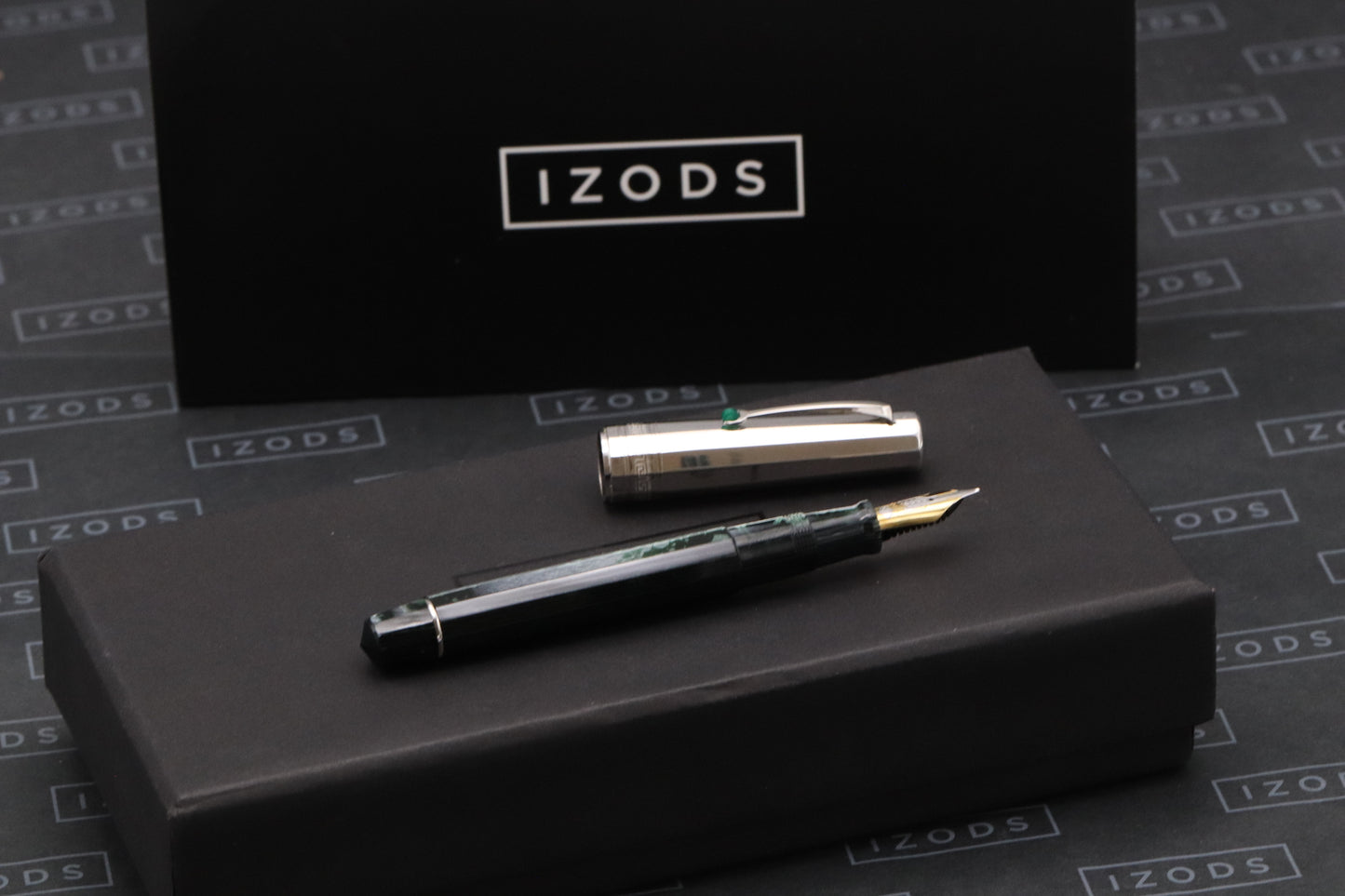 Omas Paragon Arco Verde Preziose Fountain Pen