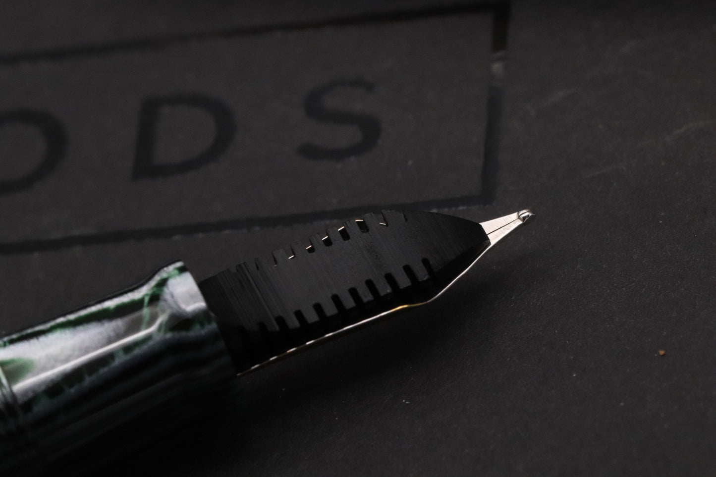 Omas Paragon Arco Verde Preziose Fountain Pen